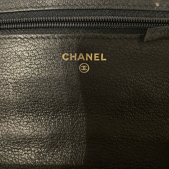 Chanel Wallet on Chain CC Eyelet Quilted Black Patent Leather Cross Body Bag - Picture 12 of 12